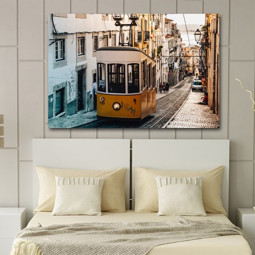 Decorative frame on canvas trolley